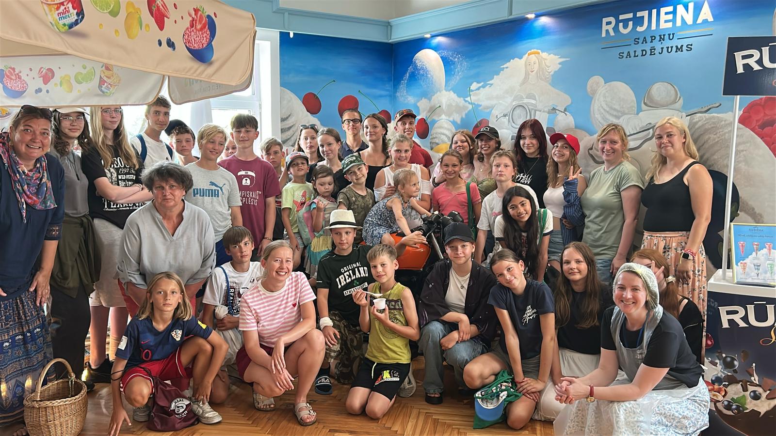 626698086_1354425126720311_157543929831324490_n